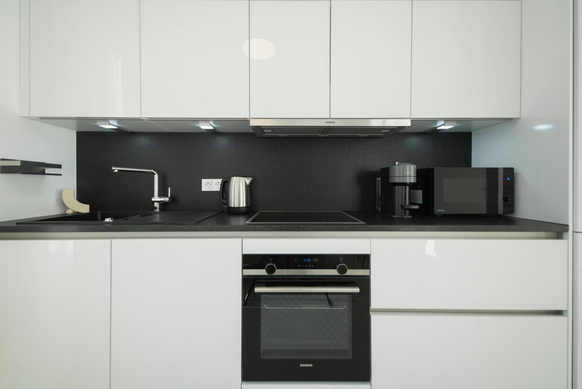 Modern In Gasperich With Balcony & Wi-fi Appartement Luxemburg